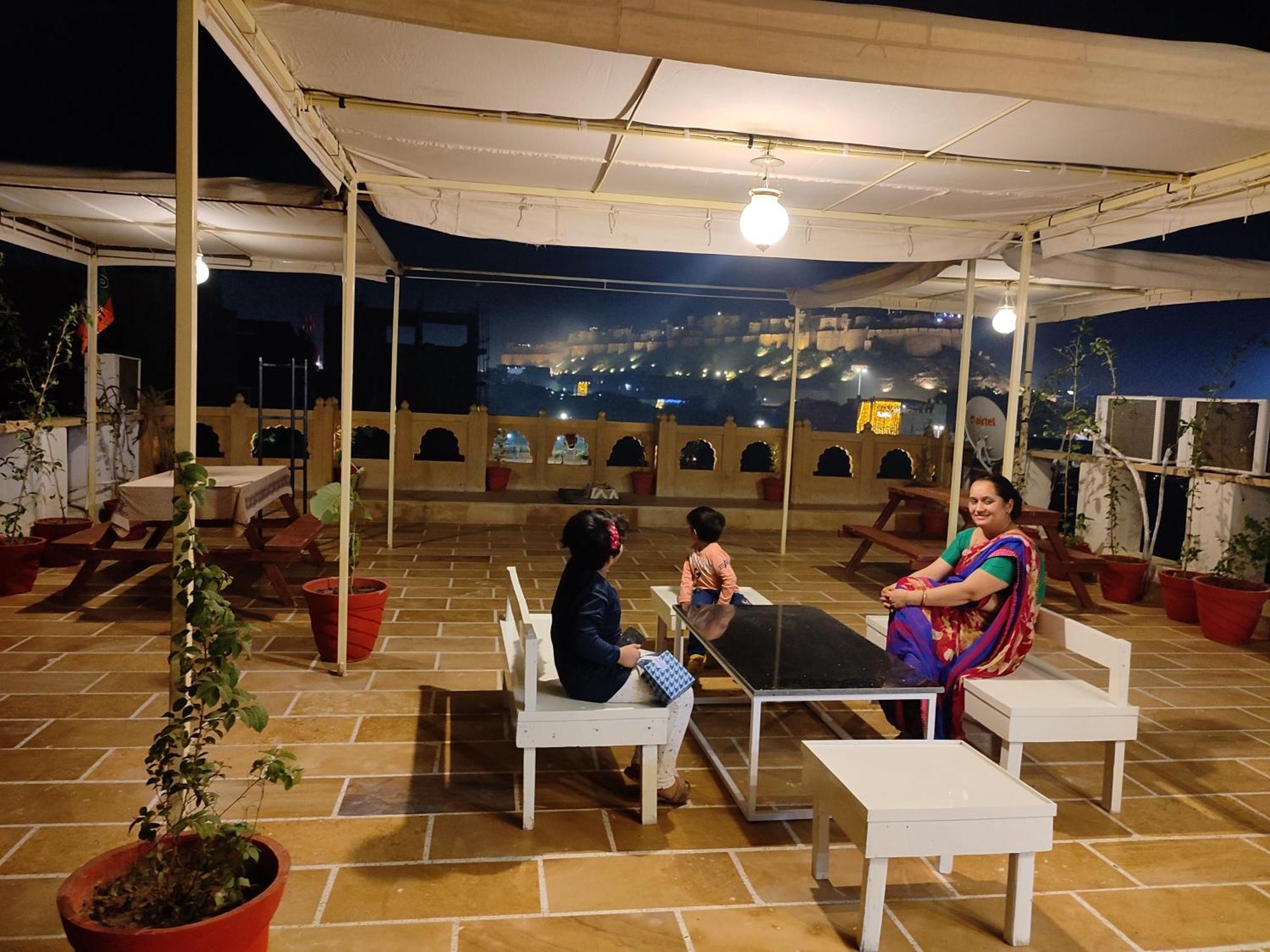Kiran Apartment Jaisalmer Ngoại thất bức ảnh
